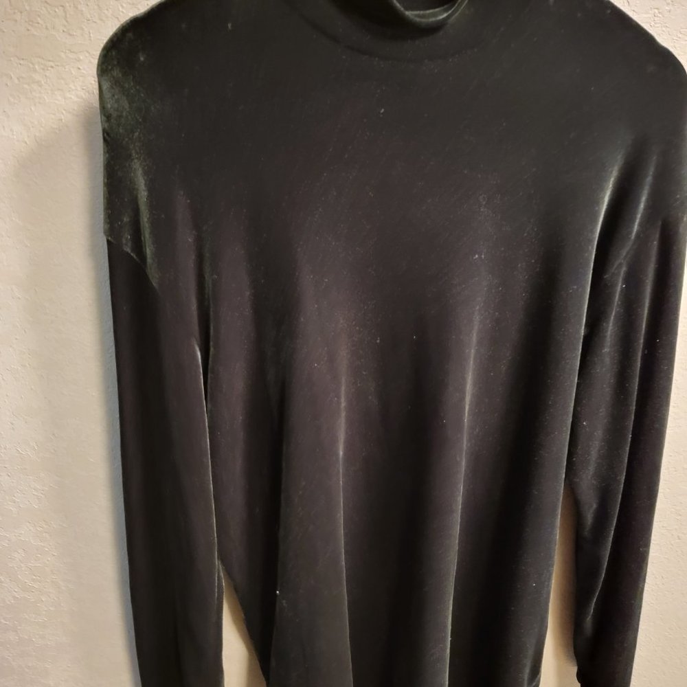 Ann Taylor Black Velour Mock Turtleneck sz L